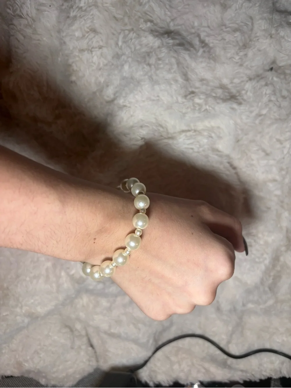 Classic Pearl Stretch Bracelet in Cream